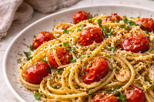 Tomato, Olive Oil & Garlic Pantry Spaghetti