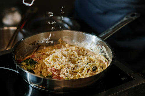 Tomato, Olive Oil & Garlic Pantry Spaghetti